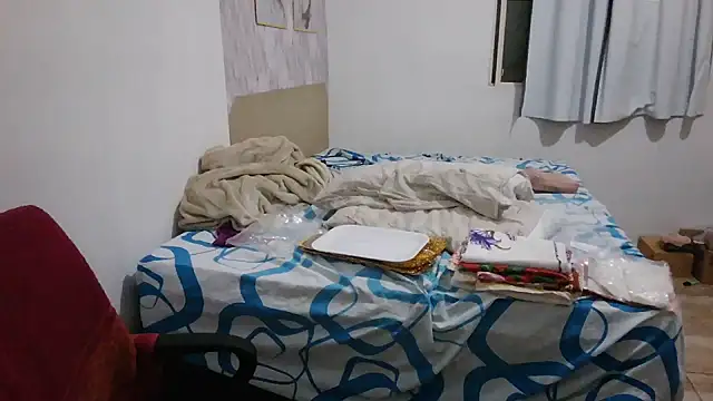 Snapshot of BIADELICIA1 chatting on November 14, 2025, 9:35 pm BIADELICIA1 online show from November 14, 2025, 9:35 pm