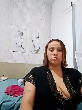 Snapshot of BIADELICIA1 chatting on November 21, 2025, 11:58 pm BIADELICIA1 online show from November 21, 2025, 11:58 pm