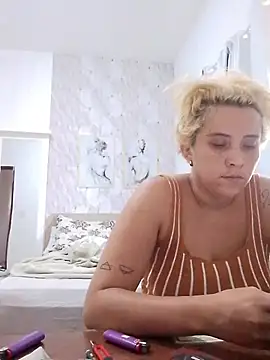 BIADELICIA1 online show from January 17, 2026, 10:31 am