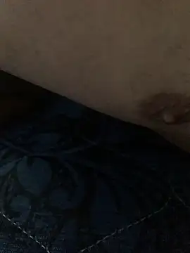 Snapshot of Maqbur chatting on November 15, 2025, 8:38 pm Maqbur online show from November 15, 2025, 8:38 pm