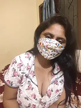 Snapshot of mouni499 chatting on November 6, 2025, 5:25 pm mouni499 online show from November 6, 2025, 5:25 pm