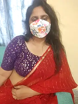 Snapshot of mouni499 chatting on November 8, 2025, 10:26 am mouni499 online show from November 8, 2025, 10:26 am