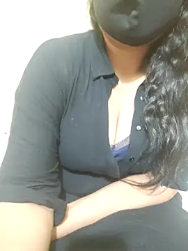 mouni499 online show from May 1, 2026, 1:26 pm