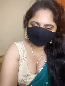 mouni499 online show from July 4, 2026, 8:42 am