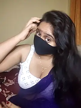 mouni499 online show from July 13, 2026, 5:27 pm