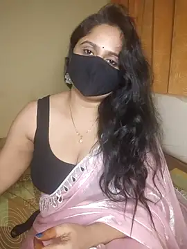 mouni499 online show from July 28, 2026, 2:13 pm