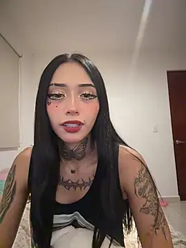 JIORYOvO online show from June 16, 2026, 2:58 am