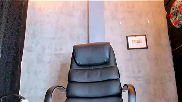 Snapshot of soy_Aron chatting on November 11, 2025, 7:14 pm soy Aron online show from November 11, 2025, 7:14 pm