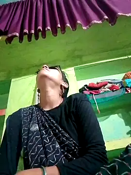 Snapshot of Sexy_monikah chatting on December 14, 2025, 8:41 am Sexy monikah online show from December 14, 2025, 8:41 am