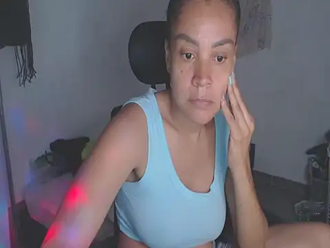 Snapshot of shayna_cute chatting on May 30, 2026, 3:47 am shayna cute online show from May 30, 2026, 3:47 am