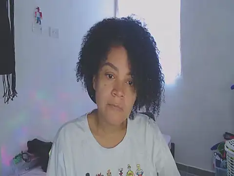 Snapshot of shayna_cute chatting on May 31, 2026, 8:10 pm shayna cute online show from May 31, 2026, 8:10 pm
