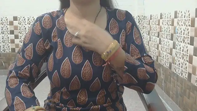 Sneha lovely01 online show from May 22, 2026, 5:36 am