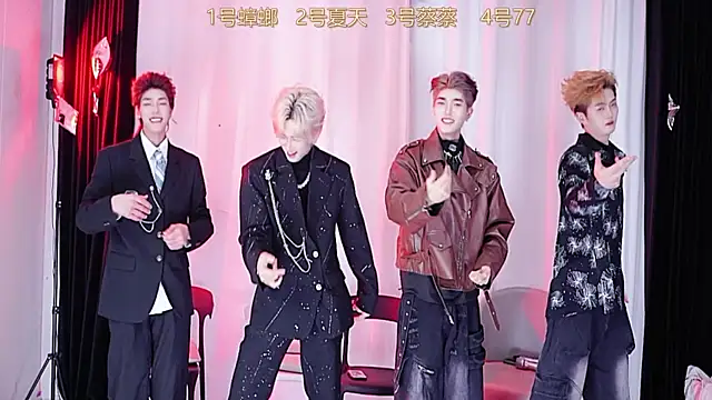 Snapshot of YCBOYS-001 chatting on November 17, 2025, 12:22 pm YCBOYS-001 online show from November 17, 2025, 12:22 pm