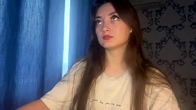 TwotyBright online show from March 18, 2026, 6:05 am