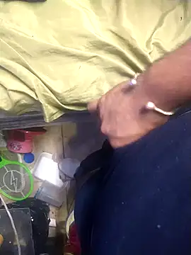 Snapshot of KARNEs24666 chatting on November 5, 2025, 11:38 pm KARNEs24666 online show from November 5, 2025, 11:38 pm