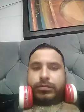 Snapshot of KARNEs24666 chatting on November 17, 2025, 12:00 pm KARNEs24666 online show from November 17, 2025, 12:00 pm