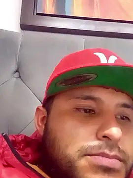 Snapshot of KARNEs24666 chatting on January 14, 2026, 4:18 am KARNEs24666 online show from January 14, 2026, 4:18 am