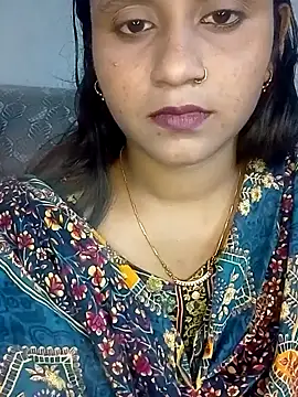 Snapshot of Neha533 chatting on April 16, 2026, 4:19 pm Neha533 online show from April 16, 2026, 4:19 pm