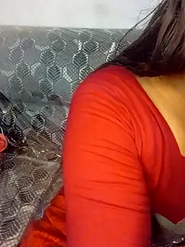 Snapshot of Neha533 chatting on May 2, 2026, 5:18 pm Neha533 online show from May 2, 2026, 5:18 pm