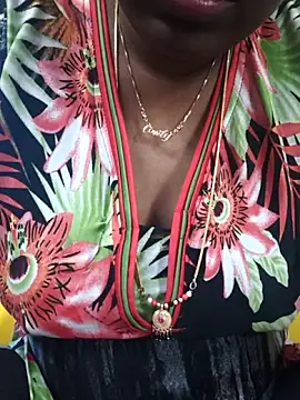 Snapshot of hyd_couple7878 chatting on November 26, 2025, 2:34 am hyd couple7878 online show from November 26, 2025, 2:34 am