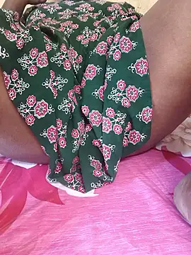 hyd couple7878 online show from December 19, 2025, 9:16 am