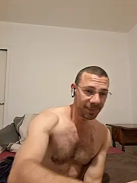 sucemoila77 online show from November 3, 2025, 4:19 pm