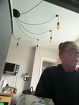 Angel-LinaX online show from March 9, 2026, 4:44 pm