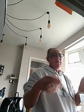 Snapshot of Angel-LinaX chatting on June 12, 2026, 5:34 pm Angel-LinaX online show from June 12, 2026, 5:34 pm