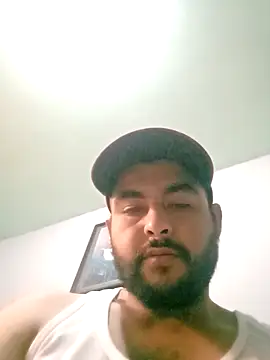 Yerackhip online show from March 14, 2026, 11:43 pm