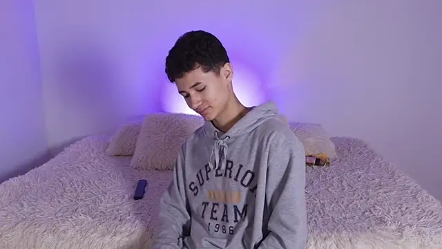 Eiden Blake online show from November 22, 2025, 10:25 am