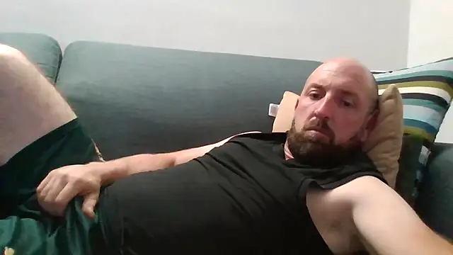 Snapshot of luca_beech88 chatting on May 18, 2026, 6:47 pm luca beech88 online show from May 18, 2026, 6:47 pm