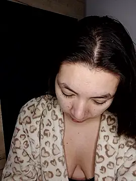 Baby Myla online show from November 23, 2025, 7:35 pm