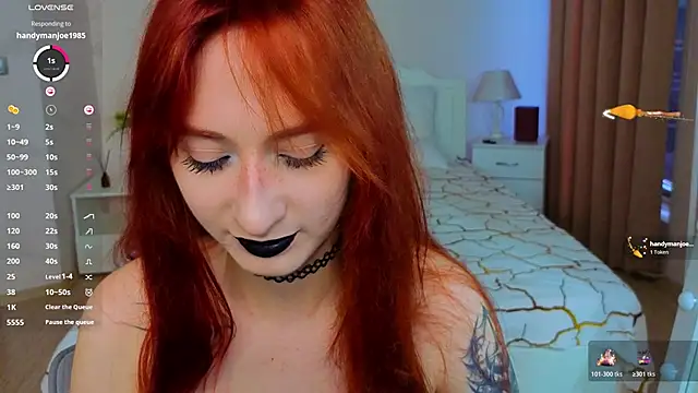 WICKEDEMBER online show from April 28, 2026, 2:27 am