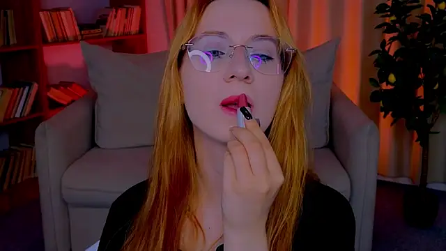 WICKEDEMBER online show from July 12, 2026, 1:51 am