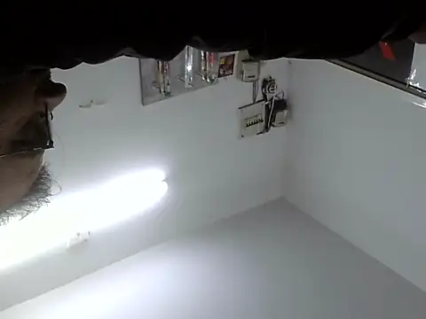 Snapshot of darlingdick4u chatting on November 30, 2025, 1:04 pm darlingdick4u online show from November 30, 2025, 1:04 pm