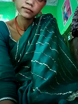 Snapshot of Jooli_cuty chatting on May 16, 2026, 2:41 am Jooli cuty online show from May 16, 2026, 2:41 am