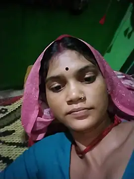 Snapshot of Jooli_cuty chatting on August 3, 2026, 3:16 pm Jooli cuty online show from August 3, 2026, 3:16 pm