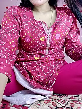 Snapshot of Saniya76 chatting on May 21, 2026, 1:51 pm Saniya76 online show from May 21, 2026, 1:51 pm