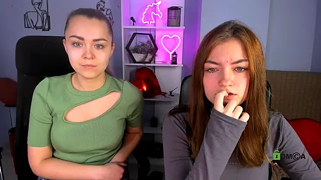 Snapshot of baby_hotte chatting on December 3, 2025, 7:05 am baby hotte online show from December 3, 2025, 7:05 am