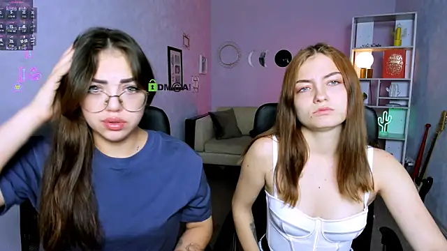 Snapshot of baby_hotte chatting on December 16, 2025, 6:51 am baby hotte online show from December 16, 2025, 6:51 am