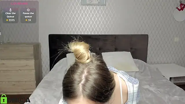 Snapshot of blondy_rina chatting on November 20, 2025, 5:34 pm blondy rina online show from November 20, 2025, 5:34 pm