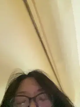 Snapshot of 99EE-yy chatting on November 26, 2025, 5:08 am 99EE-yy online show from November 26, 2025, 5:08 am