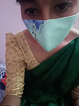 Snapshot of Tamil_White_Rose chatting on June 28, 2026, 5:52 pm Tamil White Rose online show from June 28, 2026, 5:52 pm