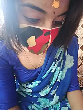 Snapshot of Tamil_White_Rose chatting on July 12, 2026, 11:23 am Tamil White Rose online show from July 12, 2026, 11:23 am