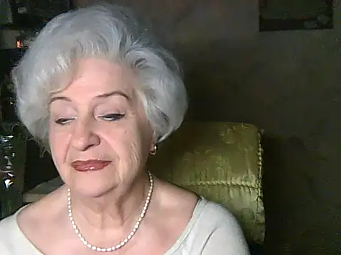 ValeriaKroww online show from May 11, 2026, 5:10 pm
