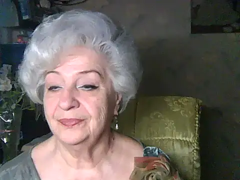 ValeriaKroww online show from May 19, 2026, 4:19 am
