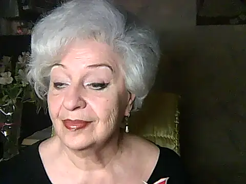 ValeriaKroww online show from May 19, 2026, 6:03 pm