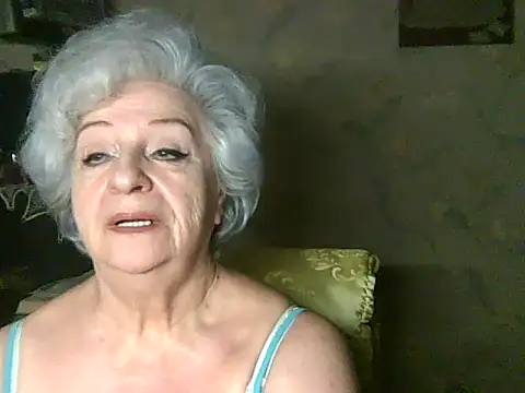 ValeriaKroww online show from August 6, 2026, 5:48 pm