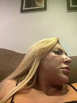 melisboa online show from July 29, 2026, 2:53 am