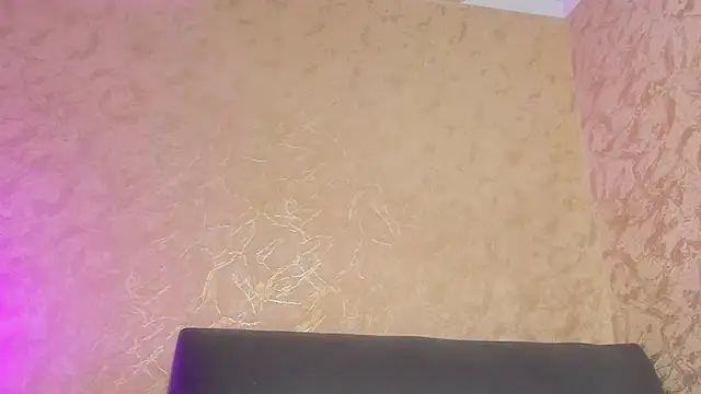 lucian davii online show from November 12, 2025, 12:16 pm